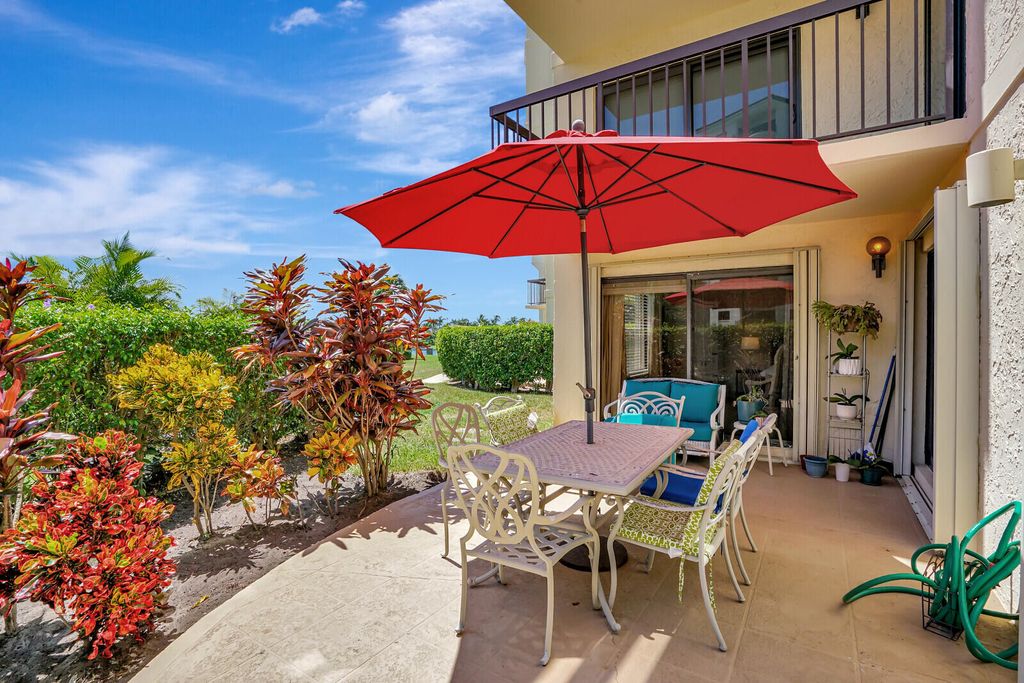 Photo of 372 Golfview Road #103, North Palm Beach, FL 33408 (MLS # R10936792)