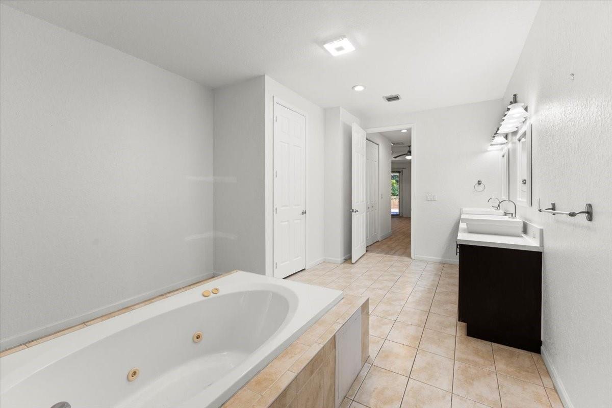 Da Silva 150-32 B - Residential Lease