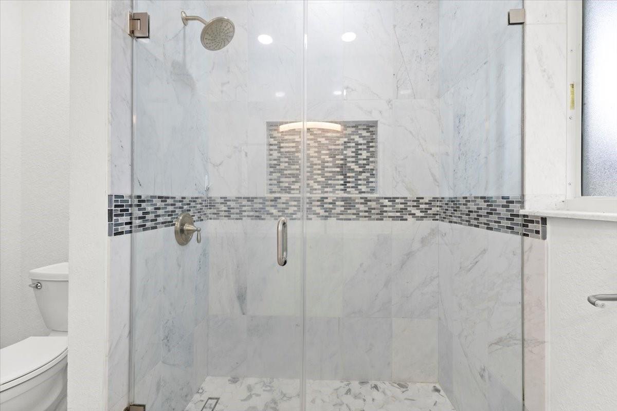 Da Silva 150-32 B - Residential Lease