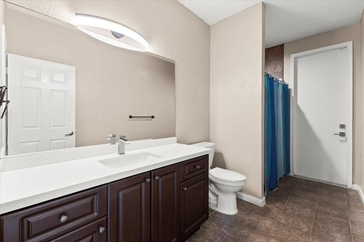 Da Silva 150-32 B - Residential Lease