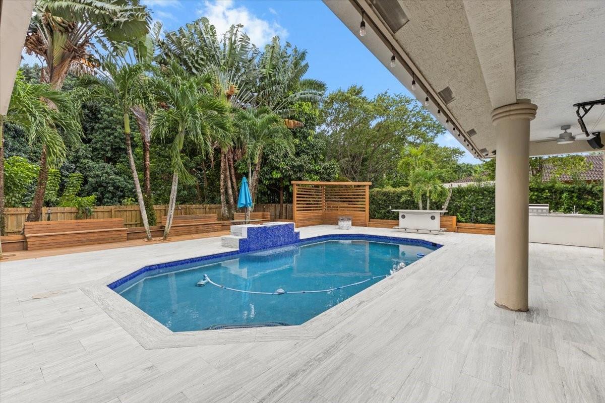 Da Silva 150-32 B - Residential Lease