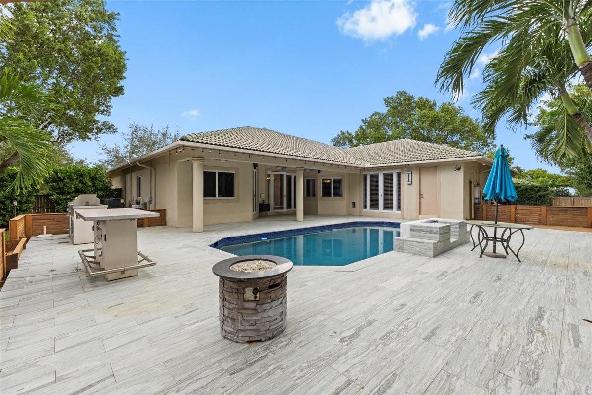 Da Silva 150-32 B - Residential Lease