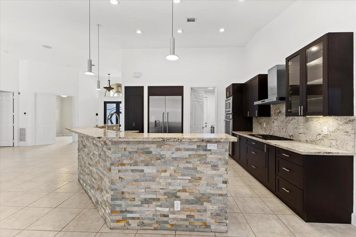 Da Silva 150-32 B - Residential Lease