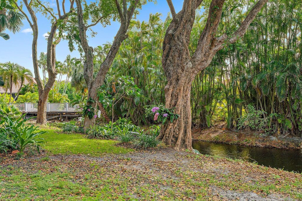 Photo of 1605 S Us Highway 1 #E104, Jupiter, FL 33477 (MLS # R11078248)