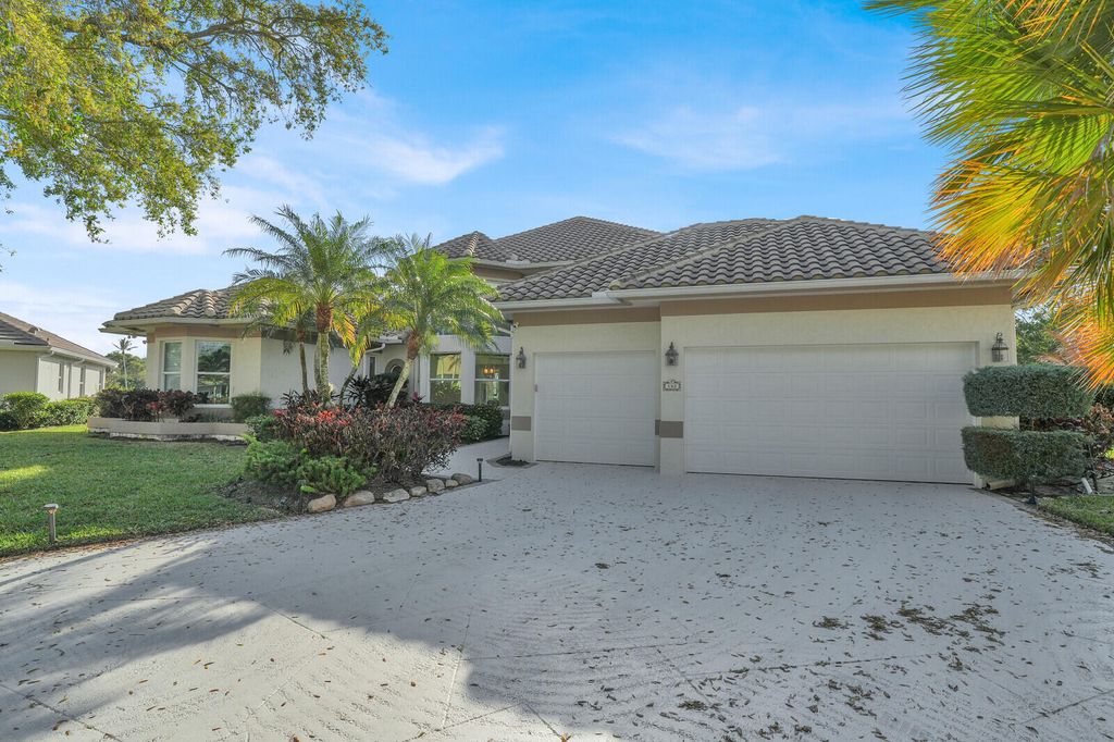 Photo of 142 Corinthian Circle, Jupiter, FL 33458 (MLS # R11166154)