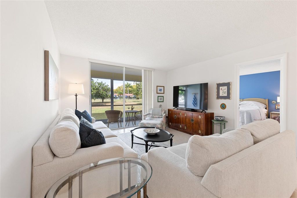 Photo of 9420 S Hollybrook Lake Drive #109, Pembroke Pines, FL 33025 (MLS # B26024673)