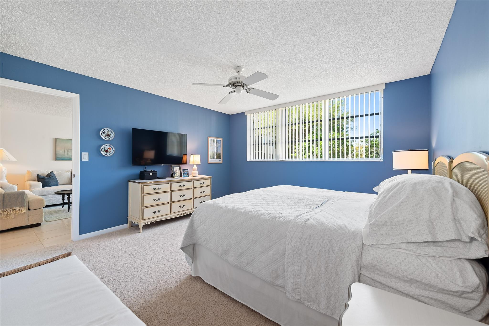 HOLLYBROOK GOLF AND - Residential