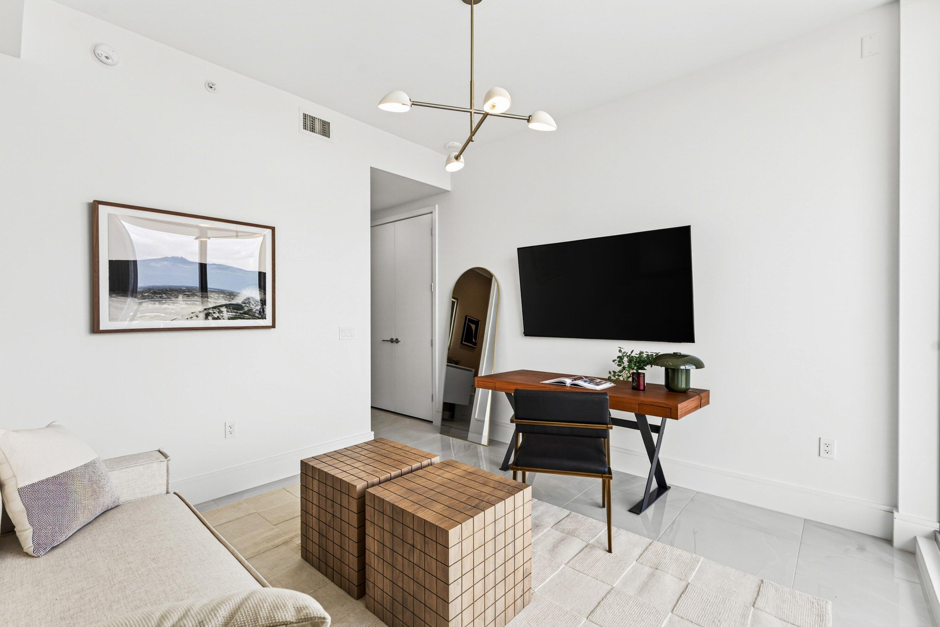 NAUTILUS 220 CONDO - Residential