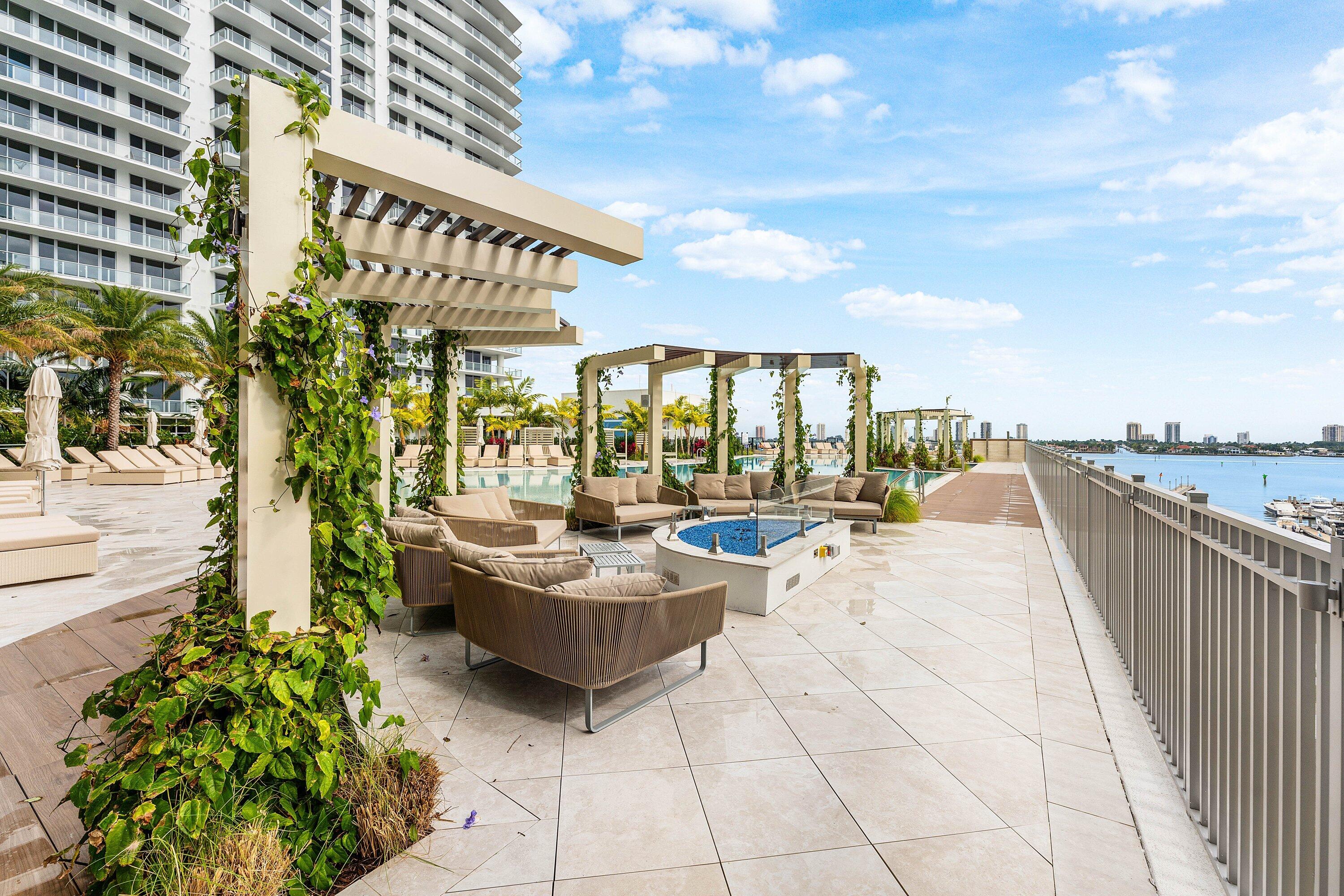 NAUTILUS 220 CONDO - Residential