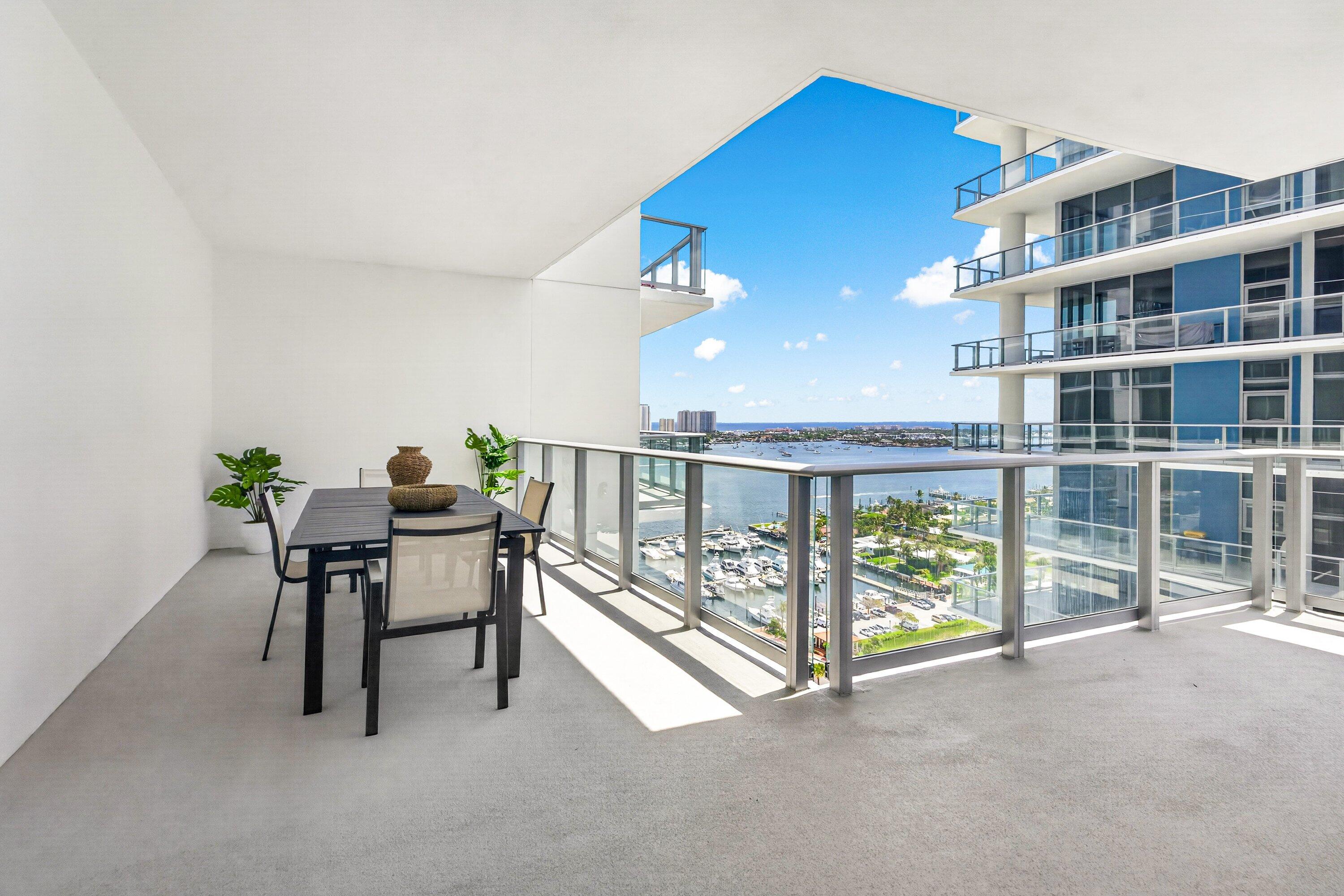 NAUTILUS 220 CONDO - Residential