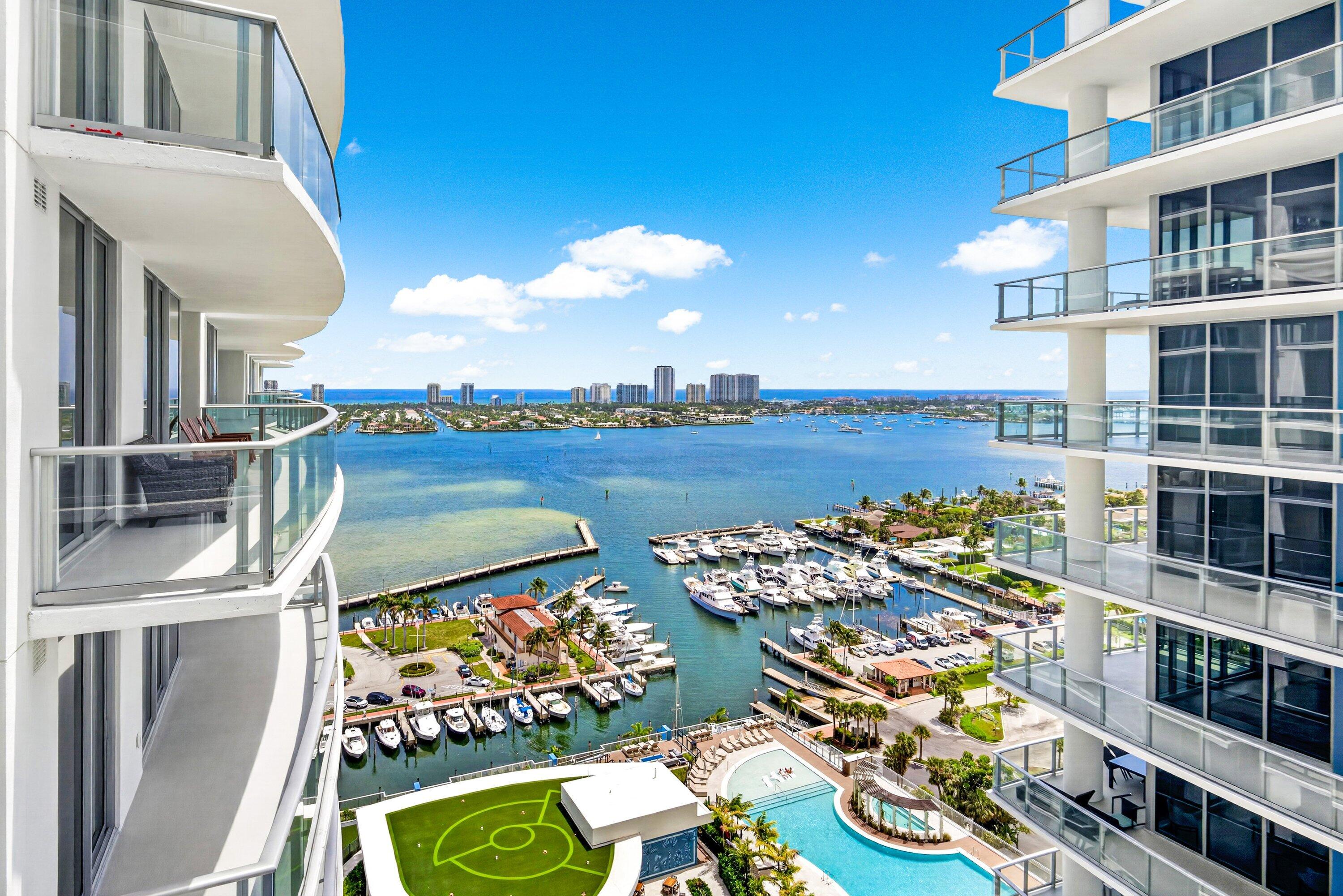 NAUTILUS 220 CONDO - Residential