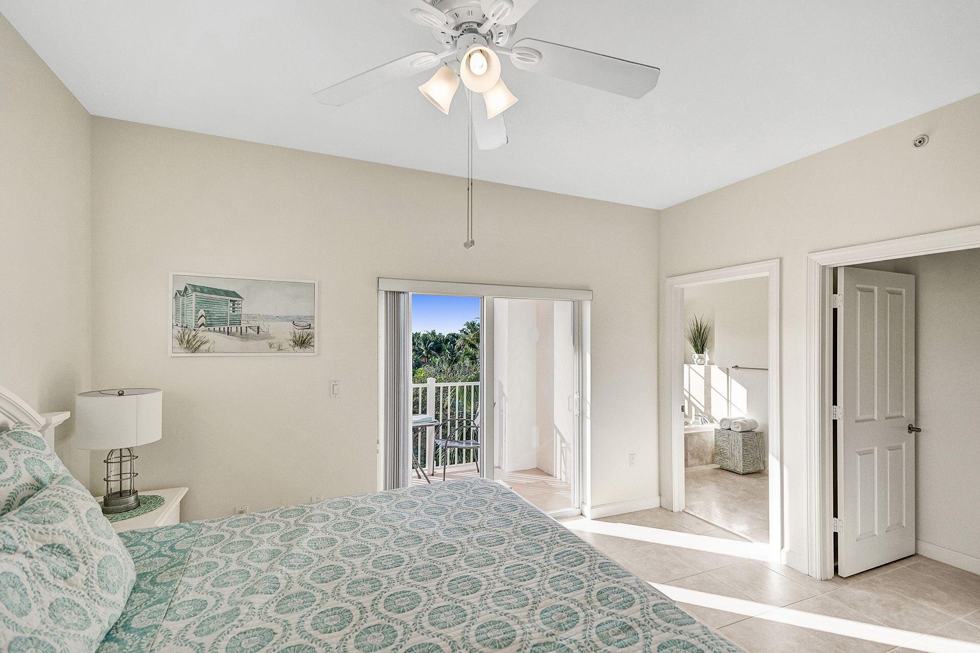 ISLAND BREEZE AT DEERFIELD BEACH - Residential
