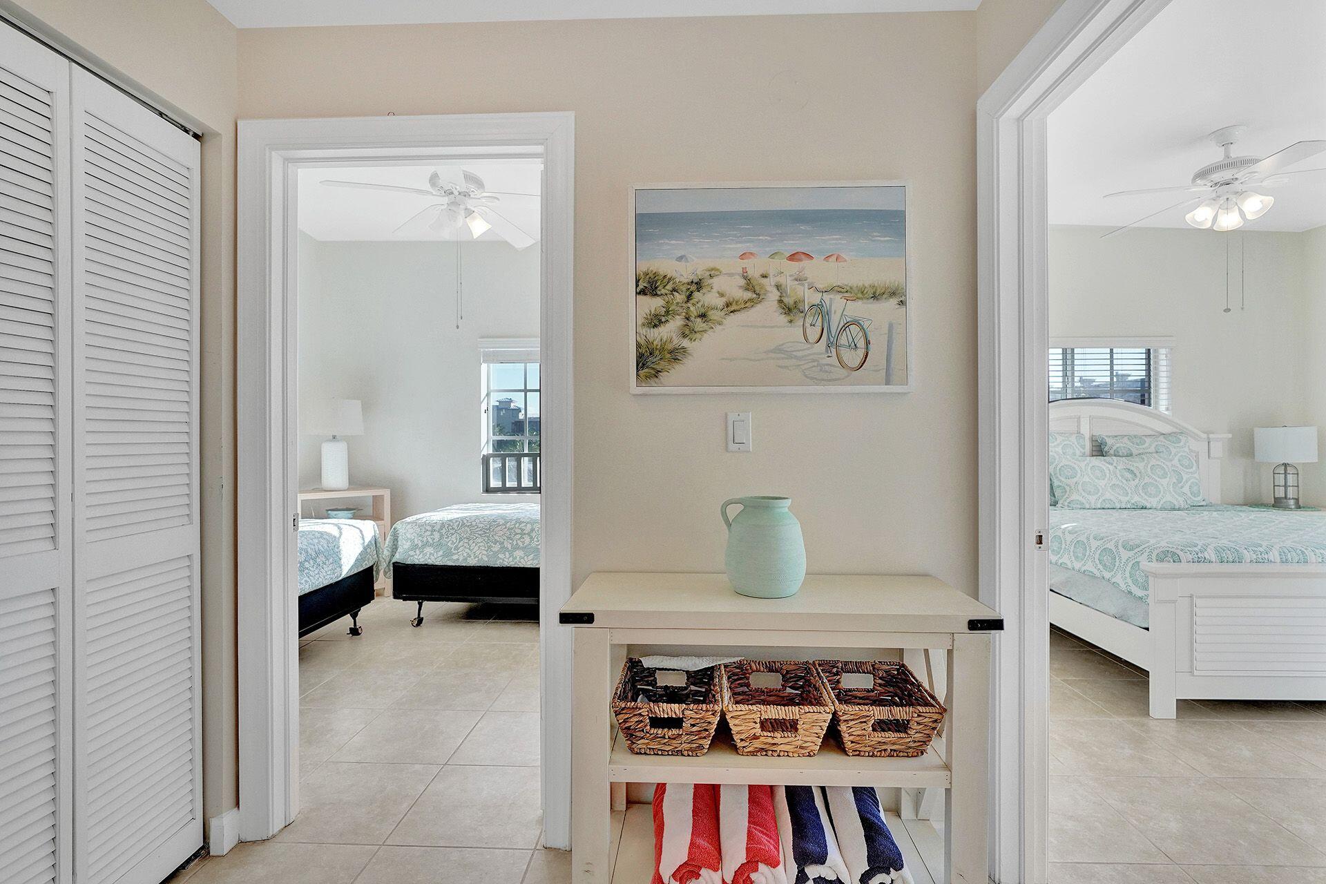 ISLAND BREEZE AT DEERFIELD BEACH - Residential