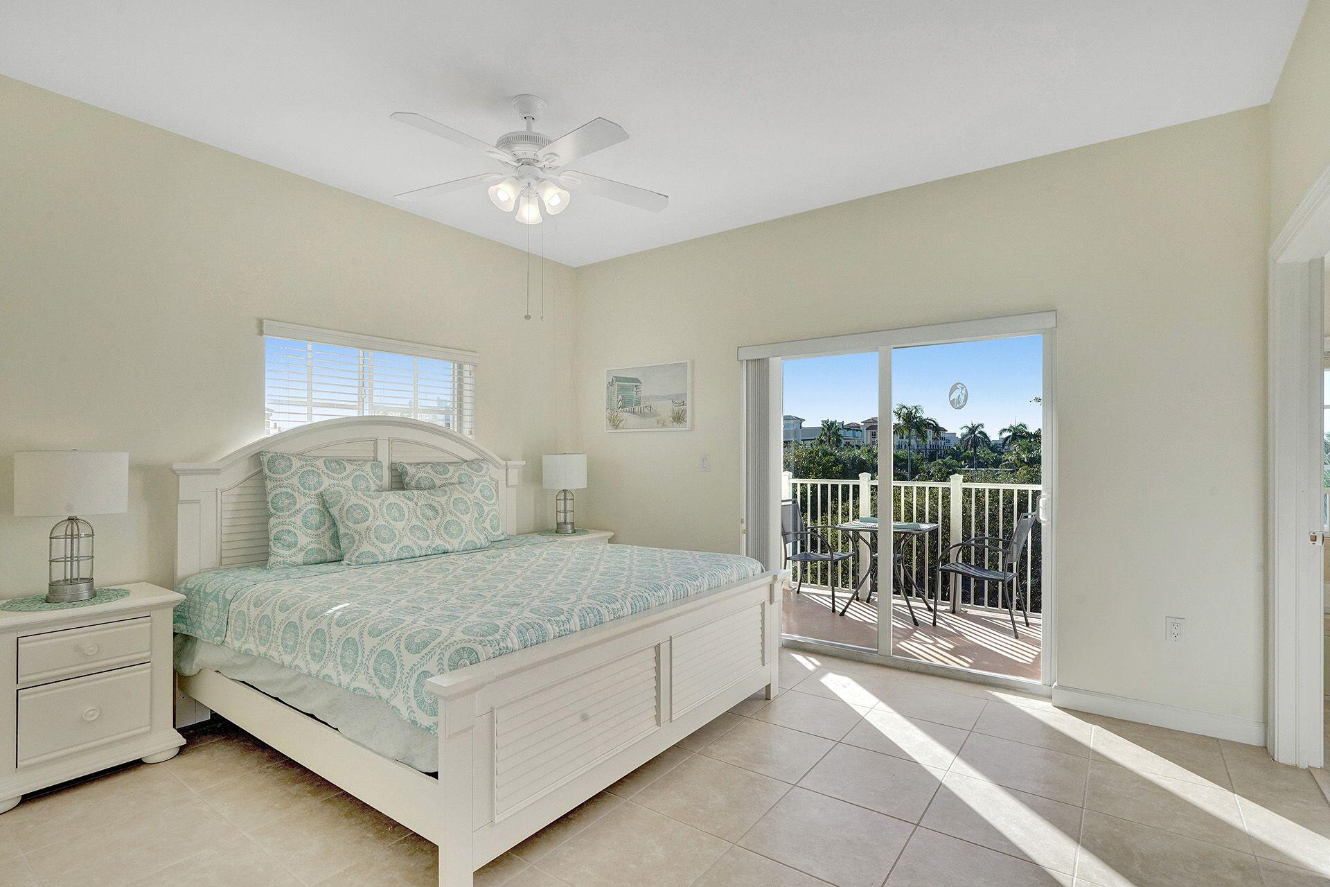 ISLAND BREEZE AT DEERFIELD BEACH - Residential