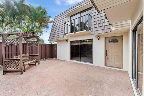 A home in Deerfield Beach