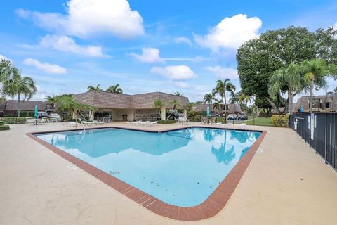 A home in Deerfield Beach