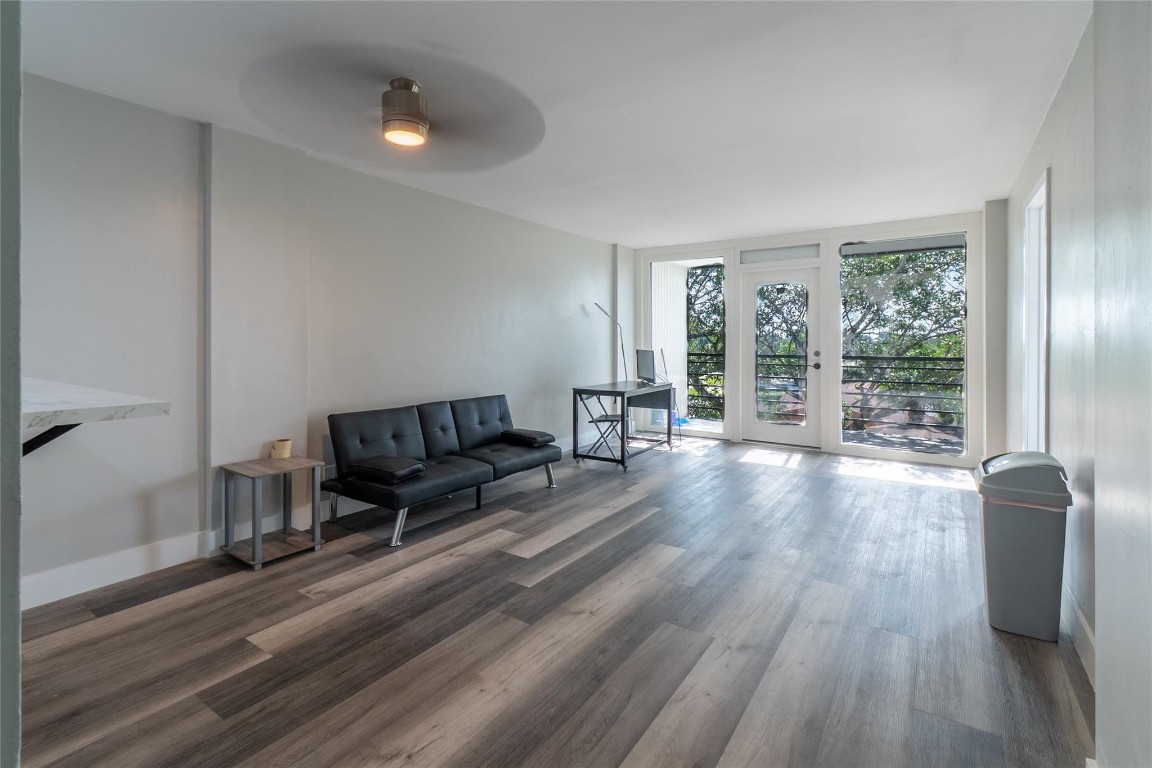 Royal Park - Residential