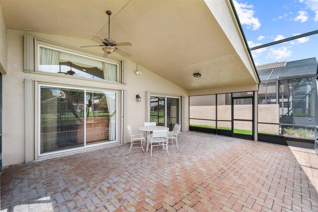 Valencia Lakes - Residential