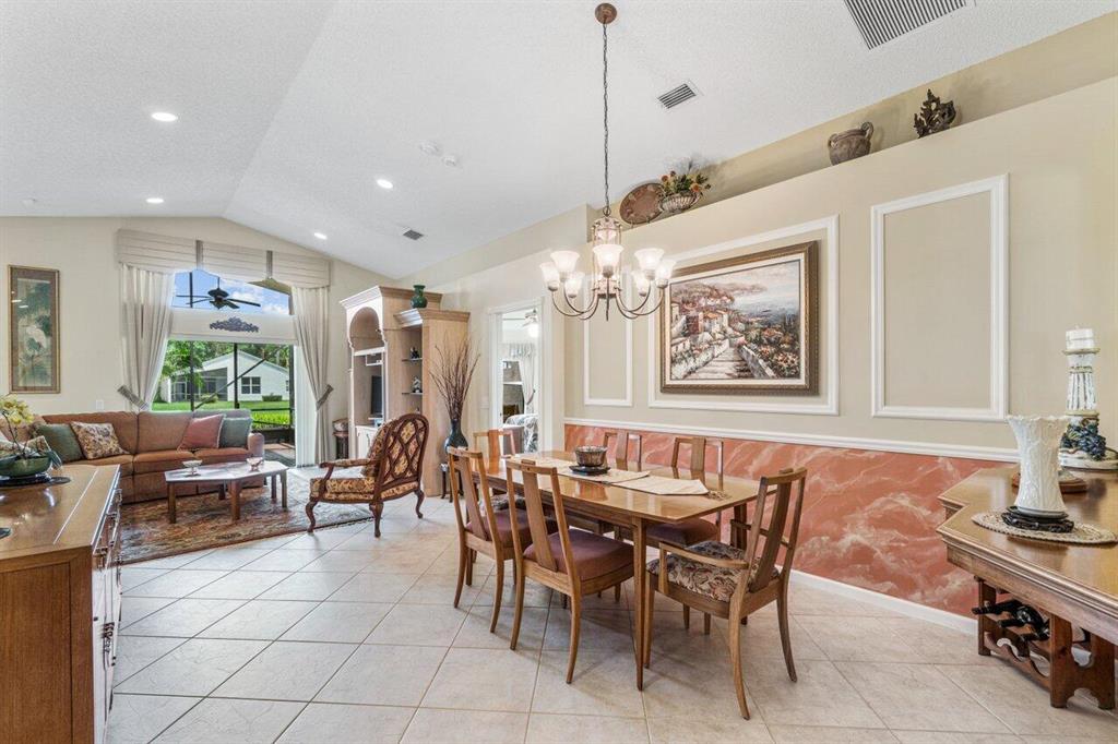 Valencia Lakes - Residential