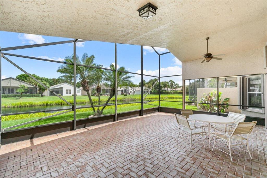 Valencia Lakes - Residential