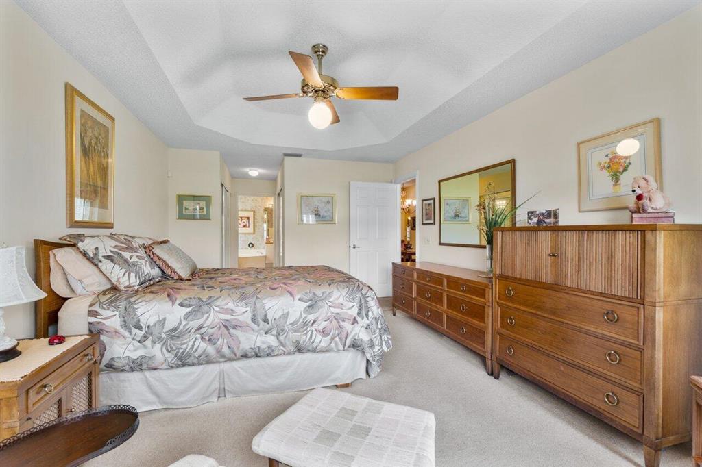 Valencia Lakes - Residential