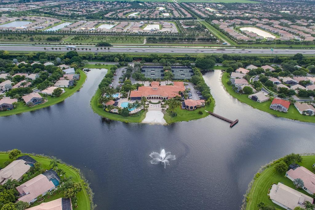 Valencia Lakes - Residential