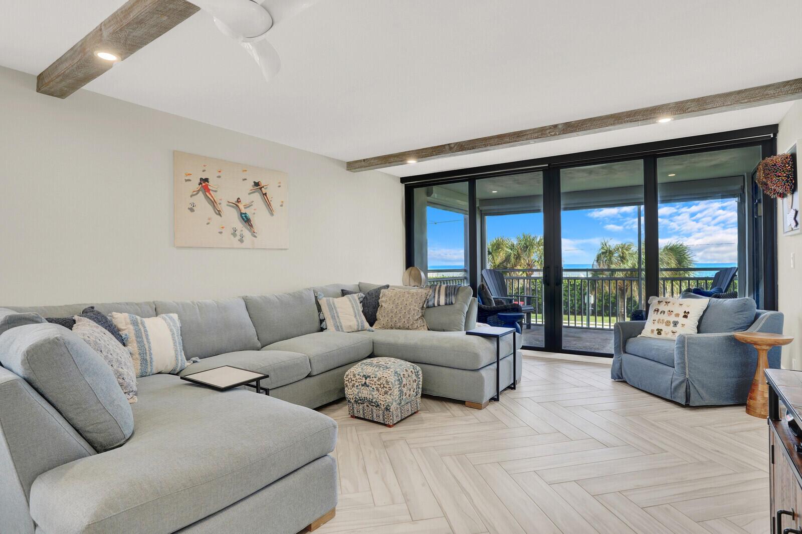 JUNO BY THE SEA NORTH THE - Residential