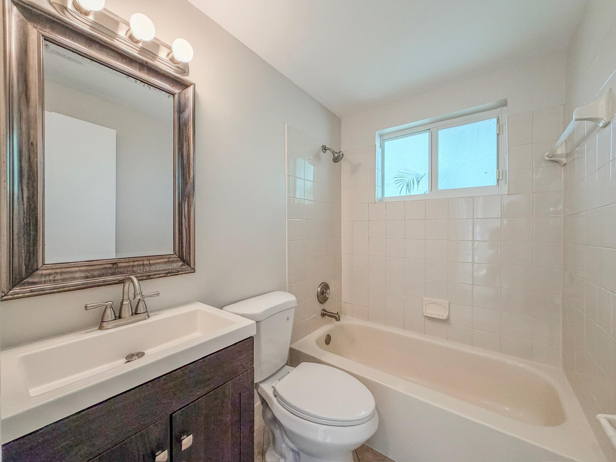 VILLA RICA - Residential Lease