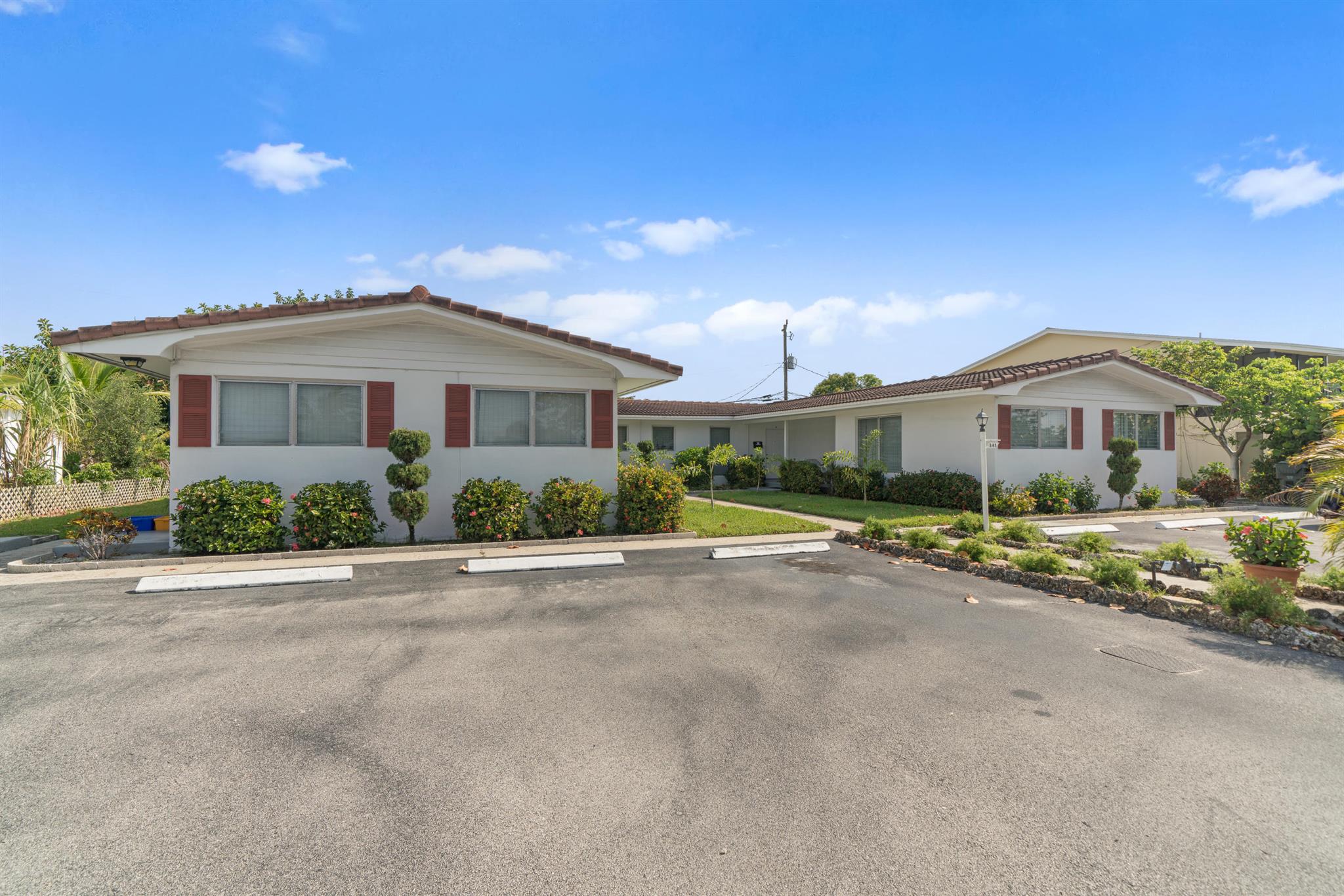 VILLA RICA - Residential Lease