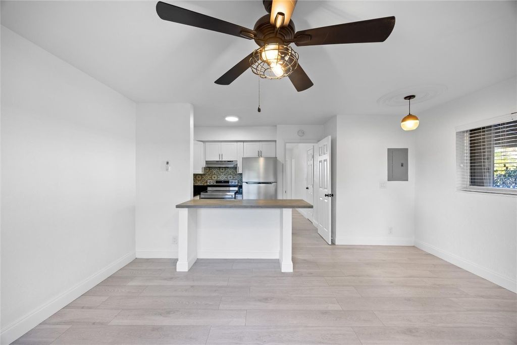 Photo of 1125 SW 15 Avenue #1, Fort Lauderdale, FL 33312 (MLS # F10543823)