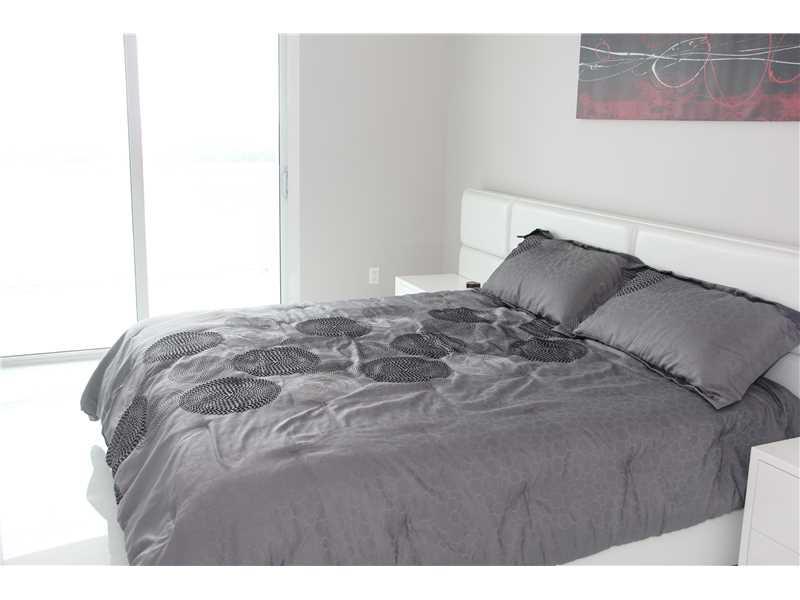 EDEN HOUSE CONDO - Residential Lease