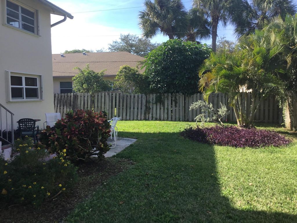Photo of 1175 NW 16th Court #6, Boca Raton, FL 33486 (MLS # R11048033)