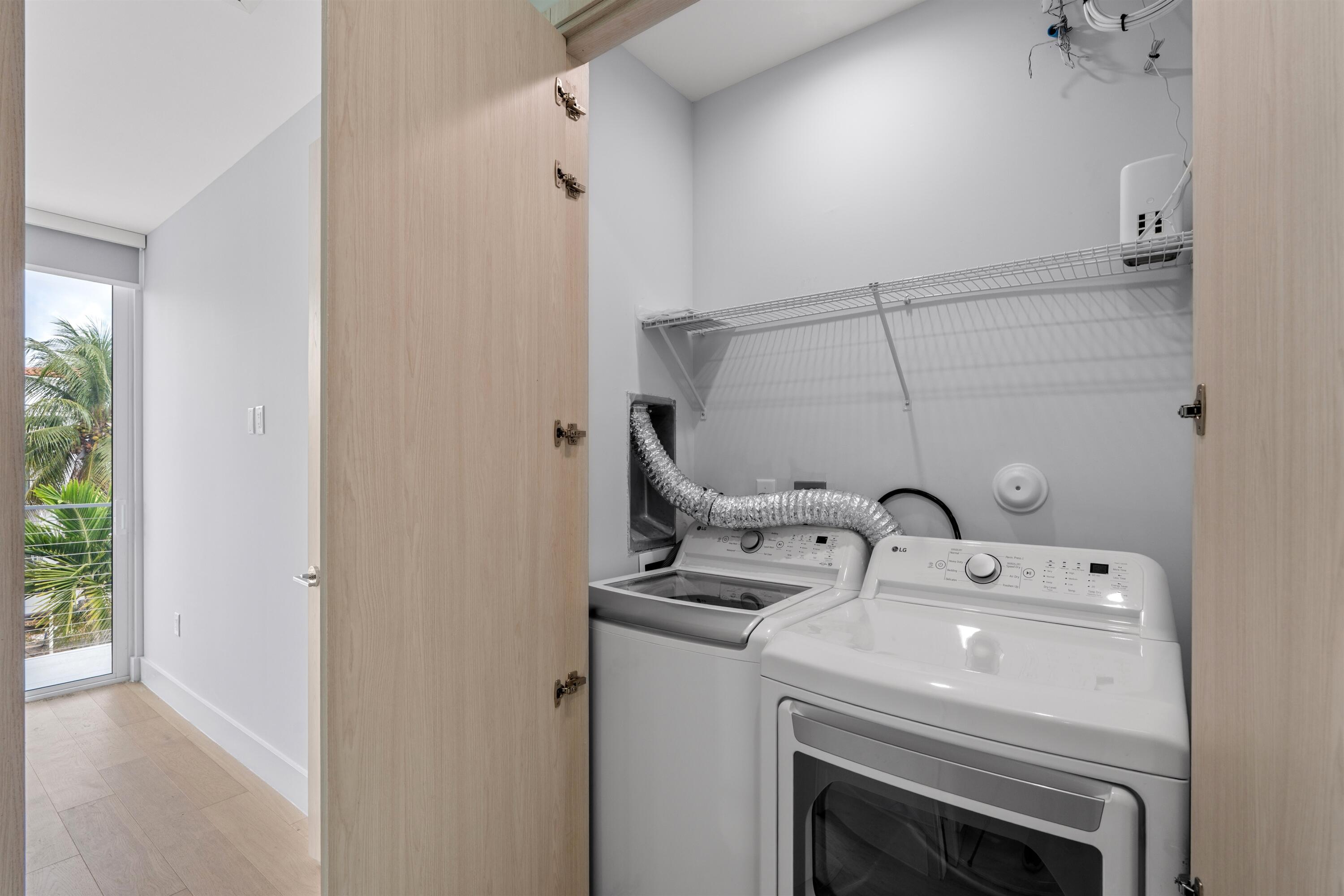 CROISSANT PARK RIVER SEC - Residential