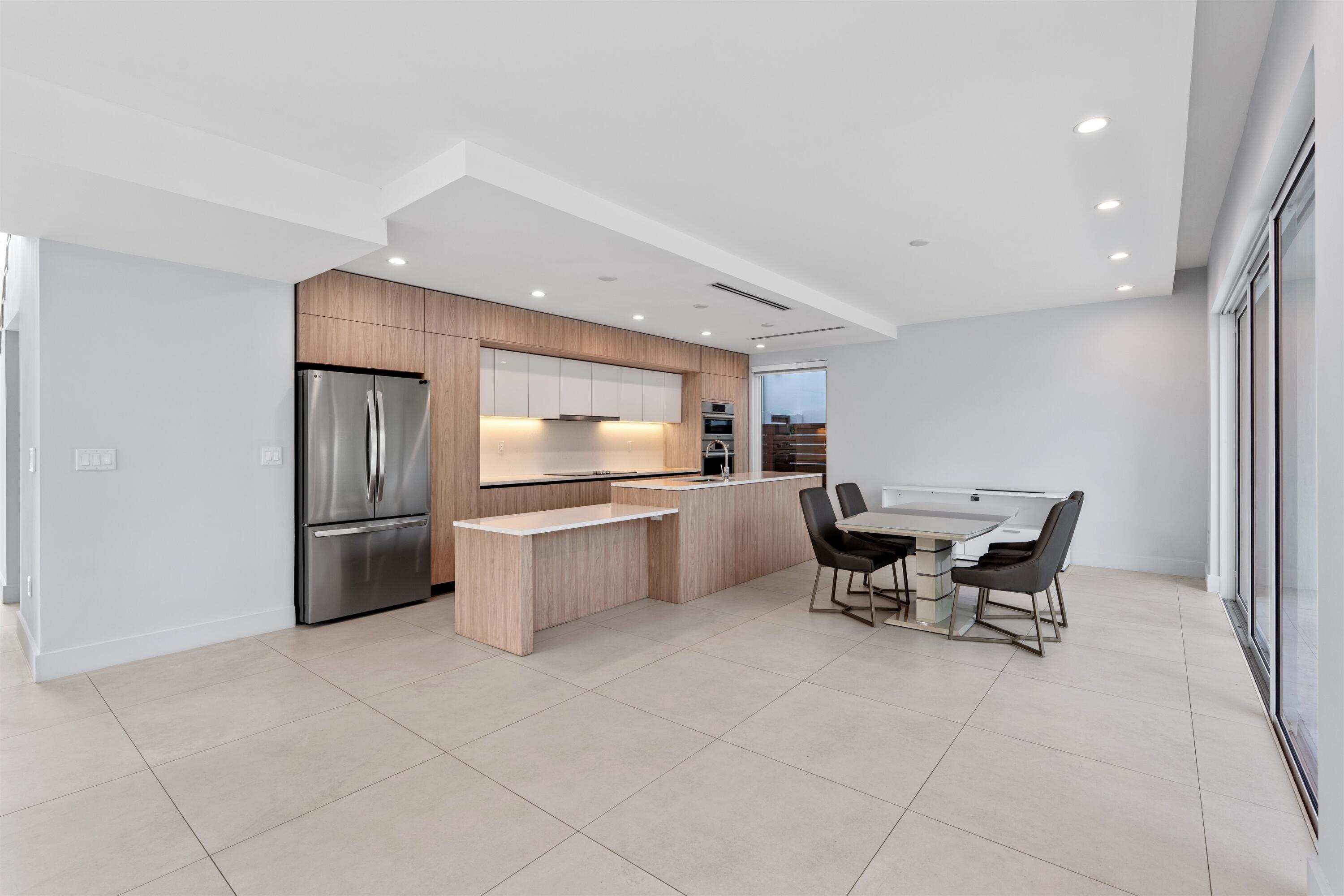 CROISSANT PARK RIVER SEC - Residential