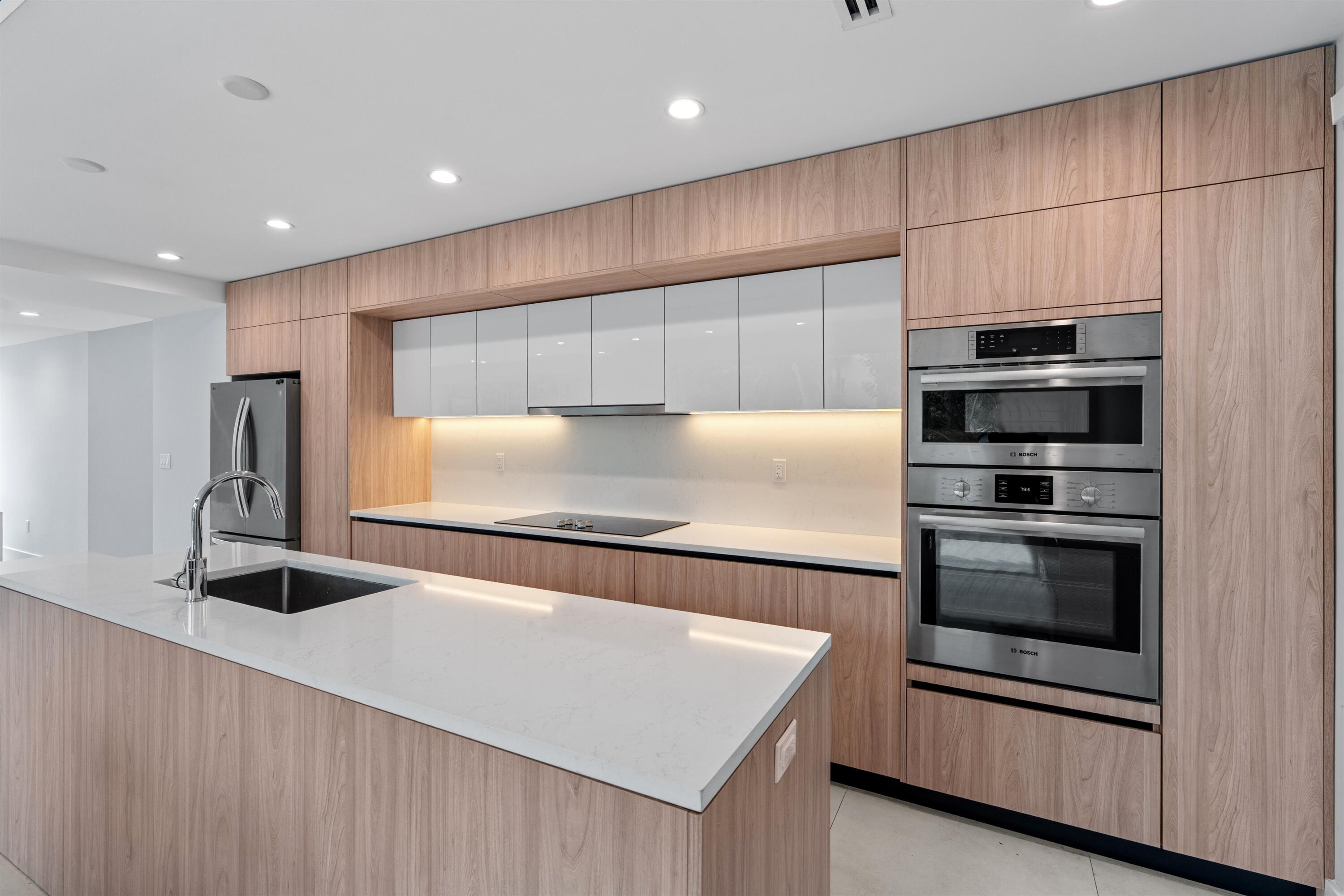 CROISSANT PARK RIVER SEC - Residential