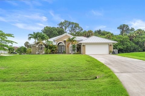 A home in Port St Lucie