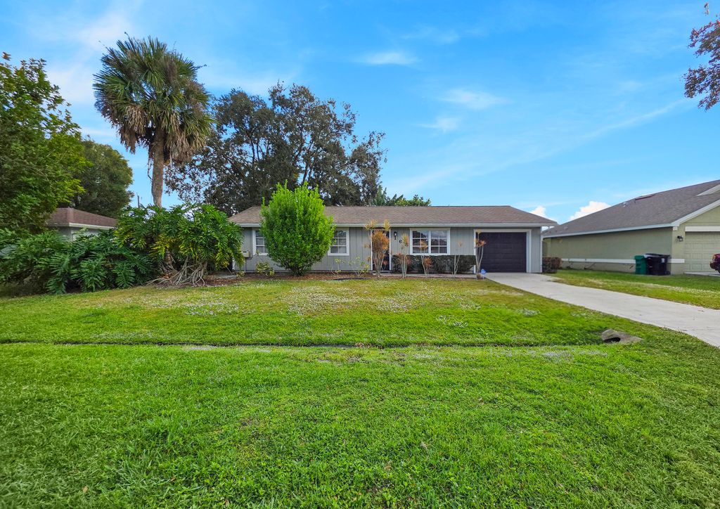 Photo of 168 SW Majestic Terrace, Port Saint Lucie, FL 34984 (MLS # R11149209)