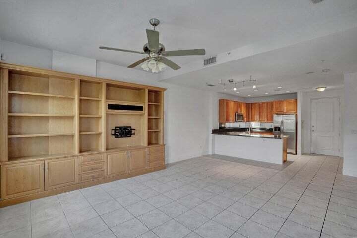 LATITUDE DELRAY - Residential Lease