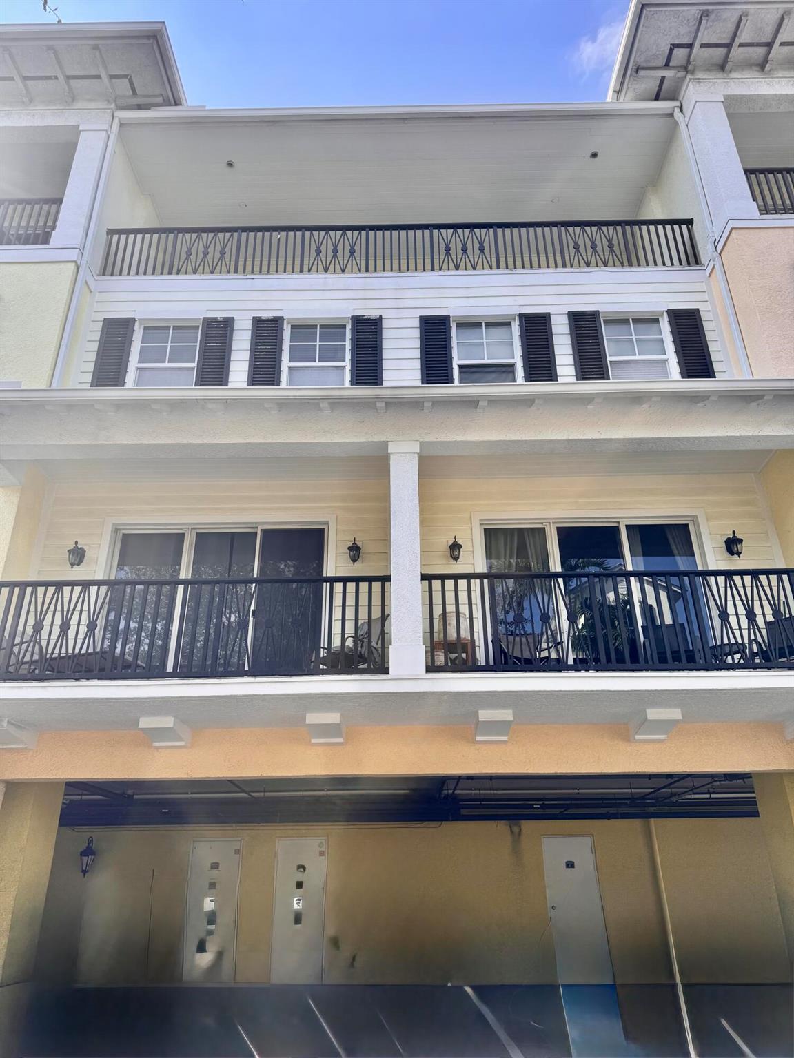 LATITUDE DELRAY - Residential Lease