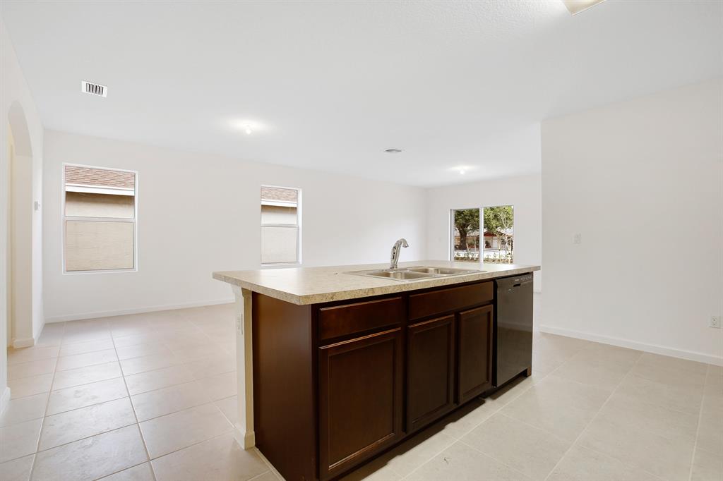 RANCHETTE ROYALE - Residential