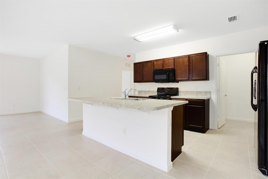 RANCHETTE ROYALE - Residential