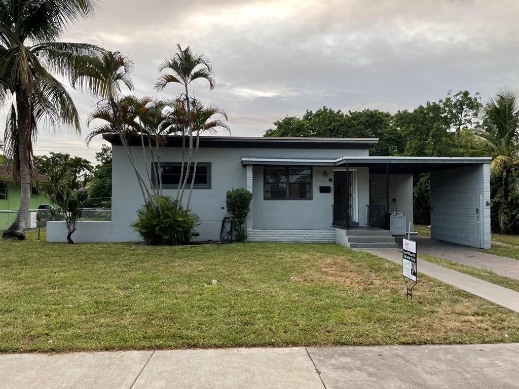 GREAT OPPORTUNITY TO OWN A 2/1 PLUS DEN, SPACIOUS BACK YARD IN A HIGHLY DESIRABLE NEIGHBORHOOD IN NORTH MIAMI WITH PLENTY OF BUILDABLE SPACE. PLEASE NOTE ROOM MEASUREMENTS ARE APPROXIMATE.CLOSE TO BEACHES, PLACE OF WORSHIP, AVENTURA MALL, RESTAURANTS AND NIGHTLIFE!! GREAT SCHOOLS IN THE AREA. WALKING DISTANCE TO HUGE SHOPPING PLAZAS WITH TARGET, PUBLIX, BANKS, LA FITNESS, STARBUCKS, AND MUCH MORE!! THIS WON'T LAST LONG, TAKE ADVANTAGE AND CALL THE LISTING AGENT FOR YOUR PRIVATE VIEWING.