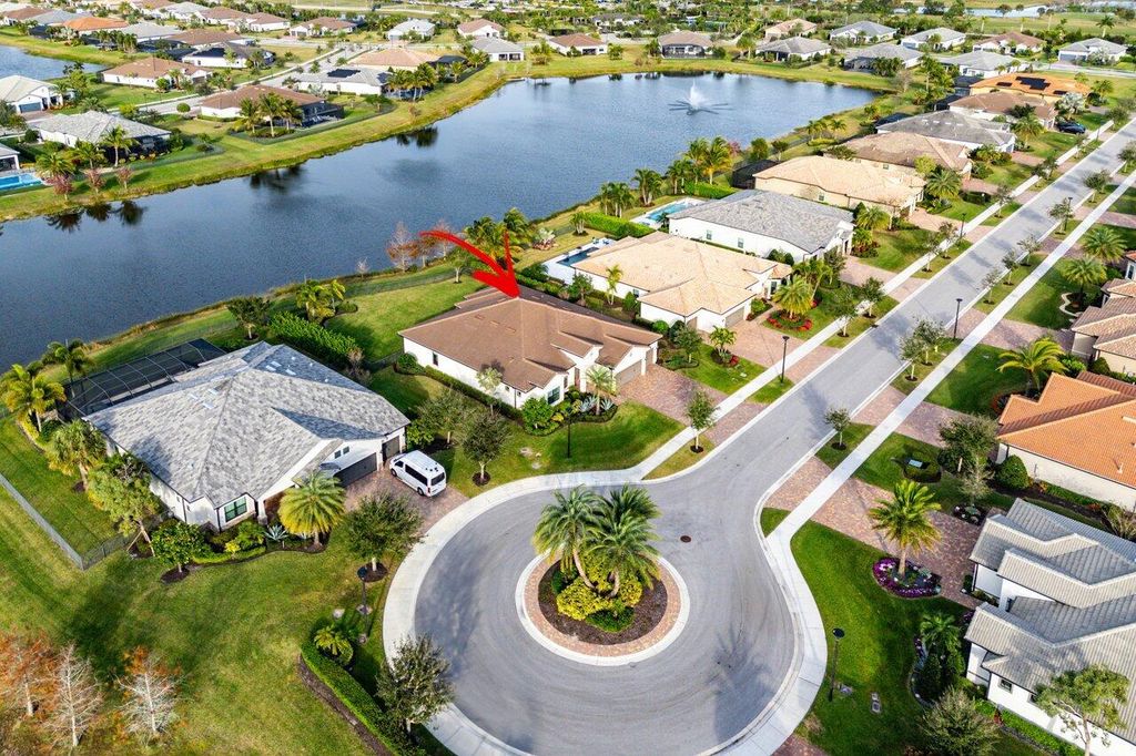 Photo of 11533 Jeannine Street, Palm Beach Gardens, FL 33412 (MLS # R11150587)