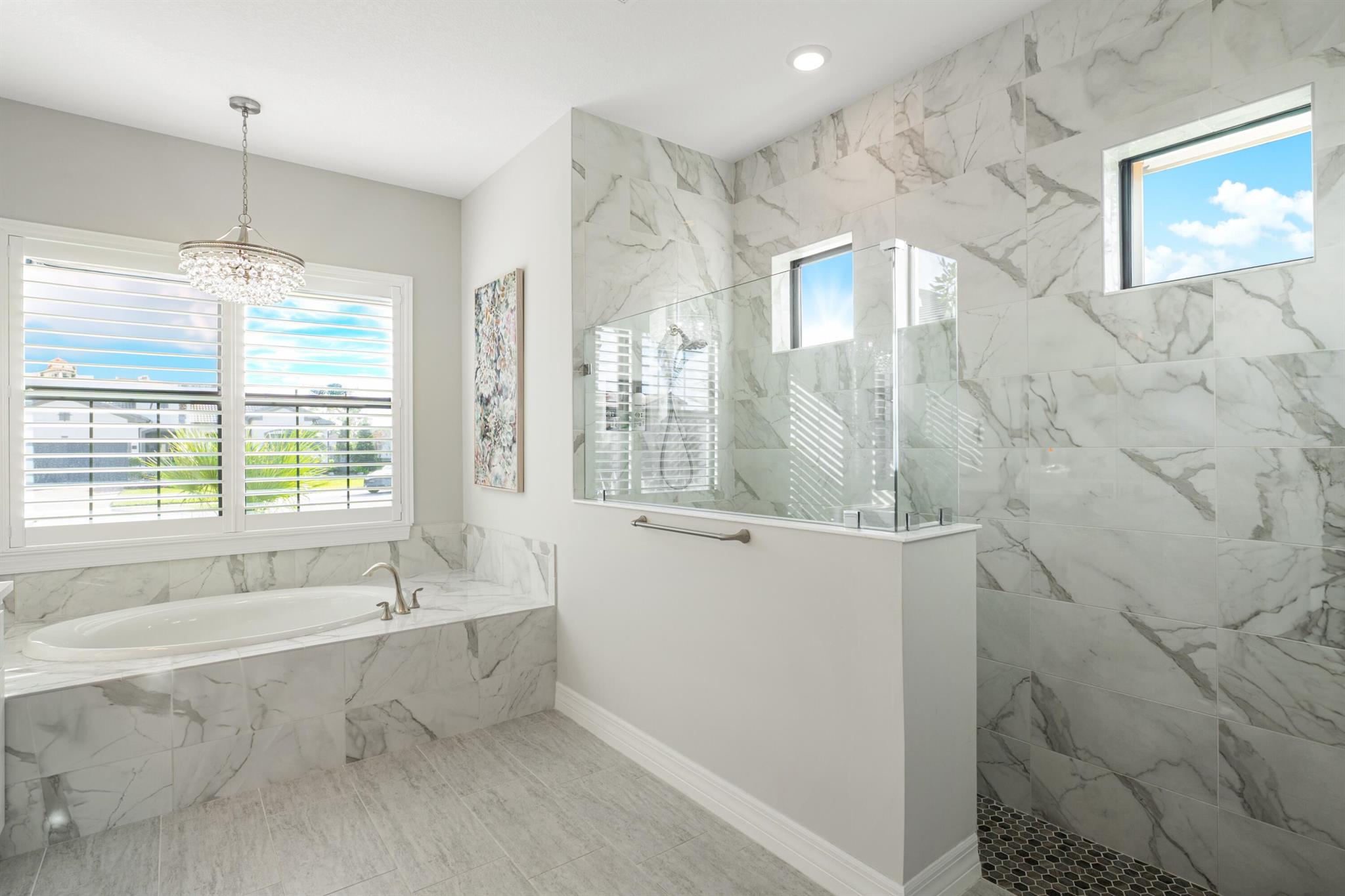 ANCIENT TREE - Residential