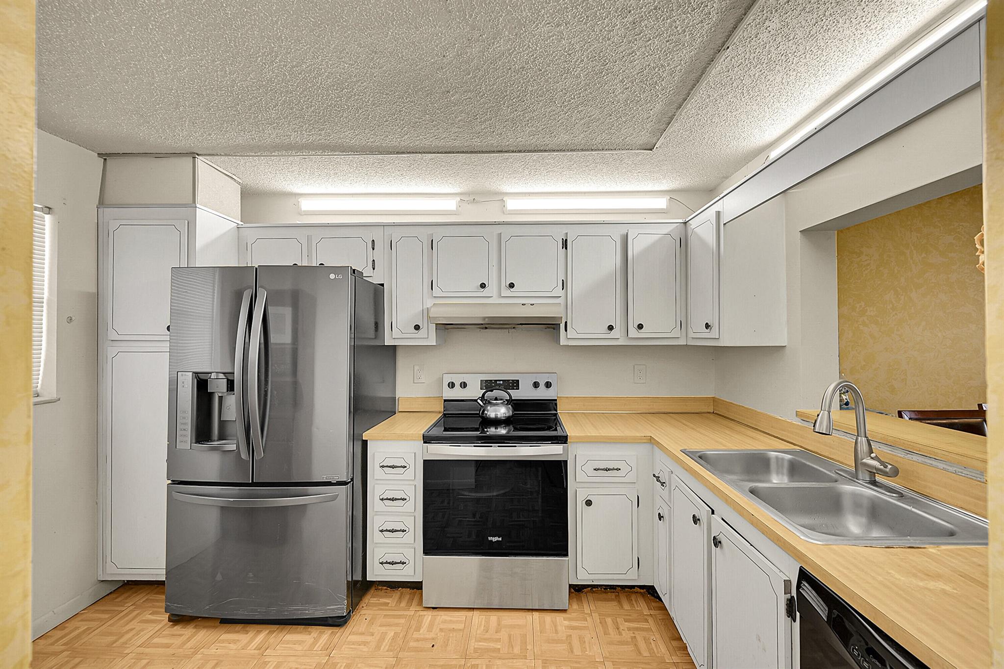 SABAL PINE SOUTH CONDO - Residential