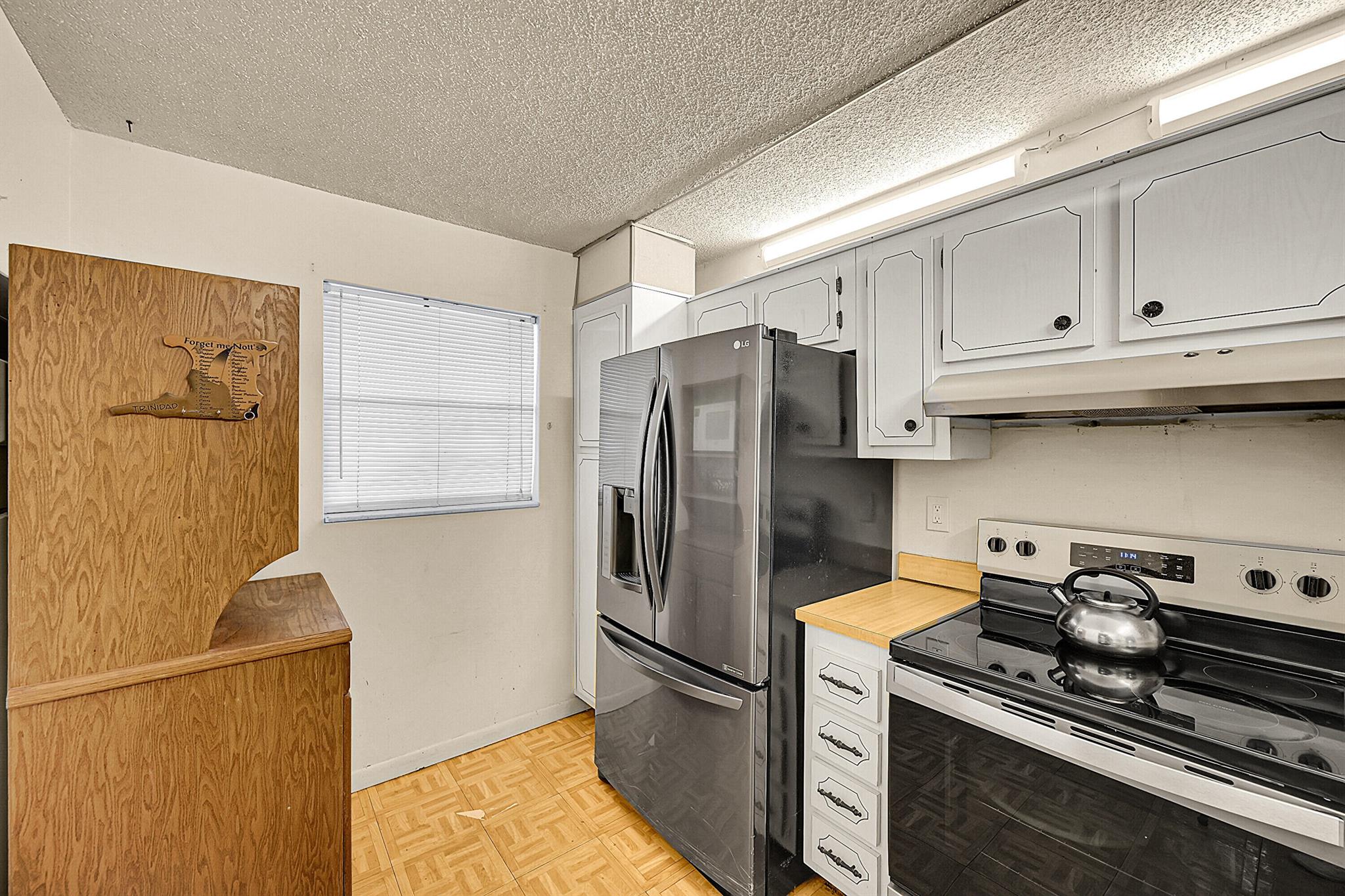 SABAL PINE SOUTH CONDO - Residential