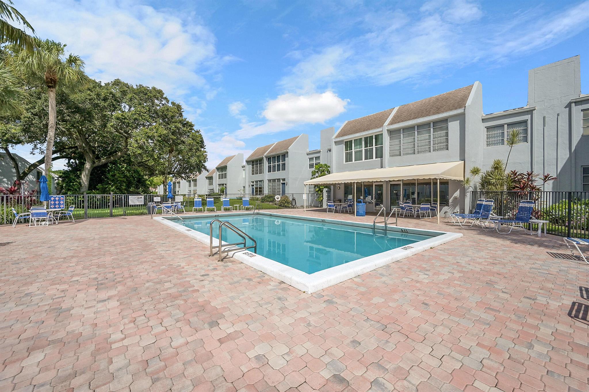 SABAL PINE SOUTH CONDO - Residential