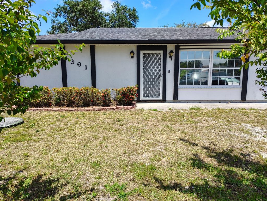 Photo of 361 NW Concord Drive, Port Saint Lucie, FL 34983 (MLS # F10499358)