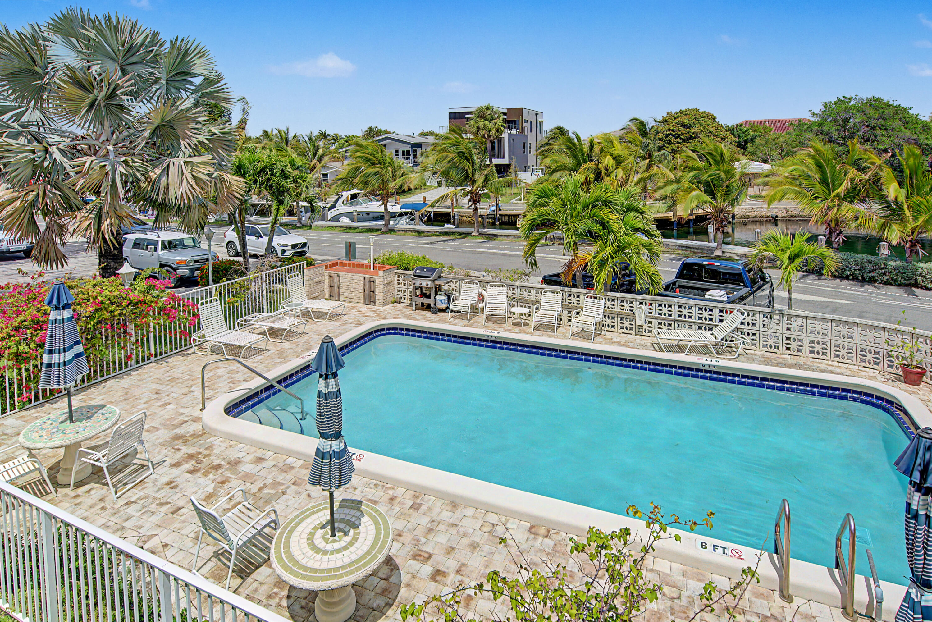 RIO-MAR APTS CO-OP - Residential