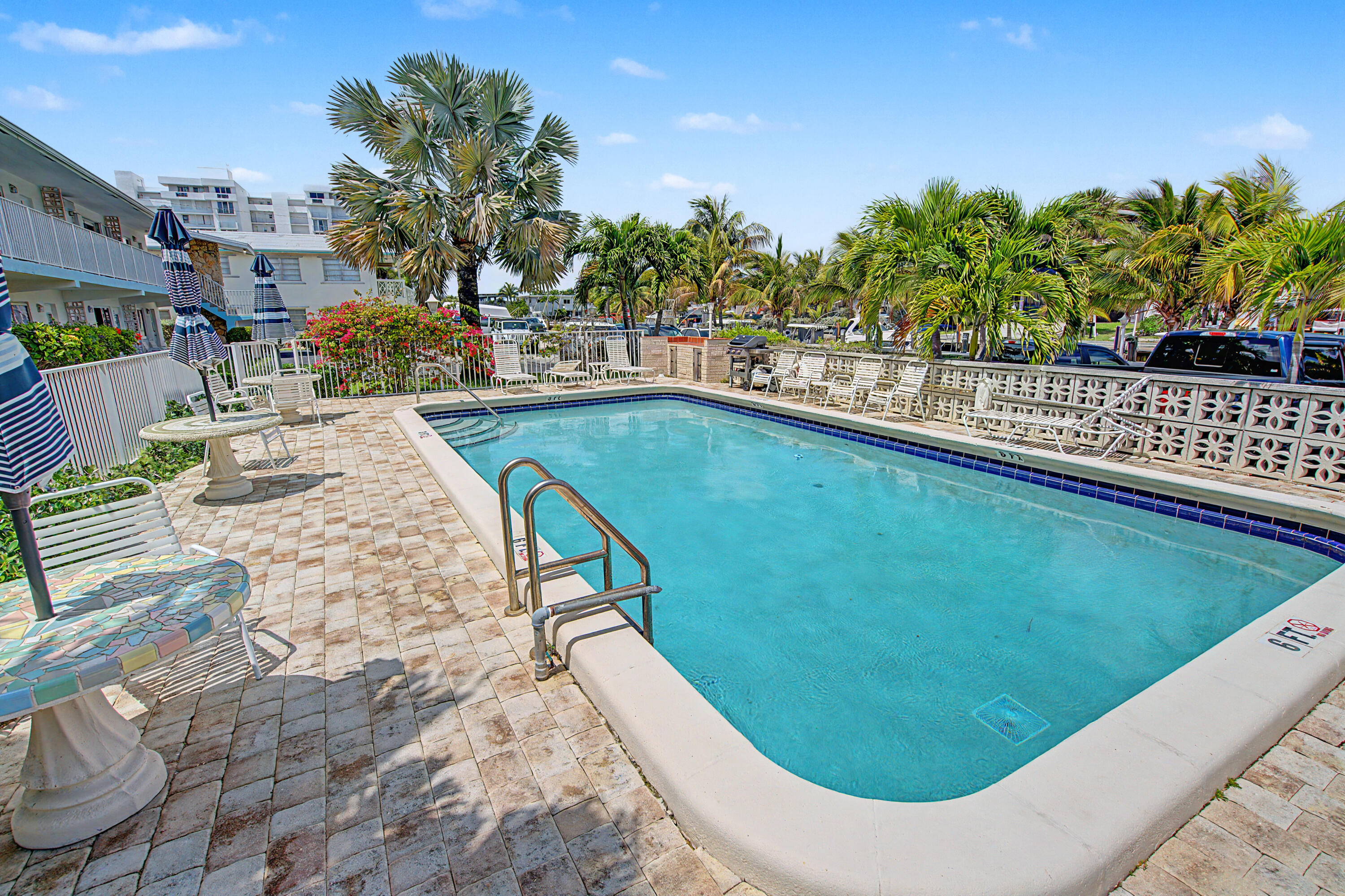 RIO-MAR APTS CO-OP - Residential